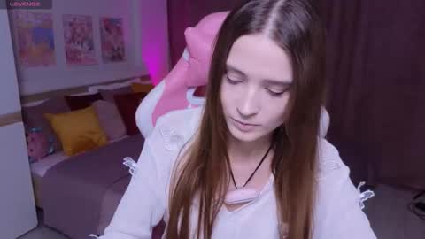 Snapshot of hana_flo chatting on October 21, 2025, 2:18 pm Hana online show from October 21, 2025, 2:18 pm