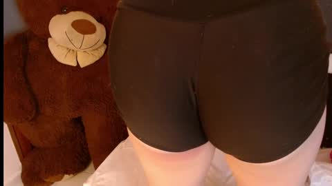 hana_ming online show from January 17, 2026, 12:54 pm