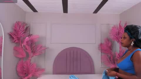 hanaahquinn online show from November 21, 2025, 11:31 am