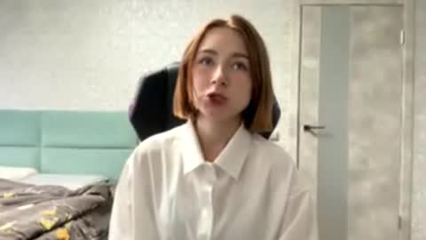 Luna online show from October 8, 2025, 6:33 am