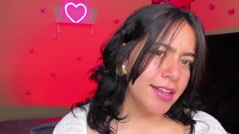 Hanah Montana Independent model online show from May 11, 2026, 4:04 pm