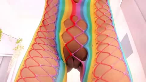 hanah_gray online show from May 6, 2026, 11:15 am