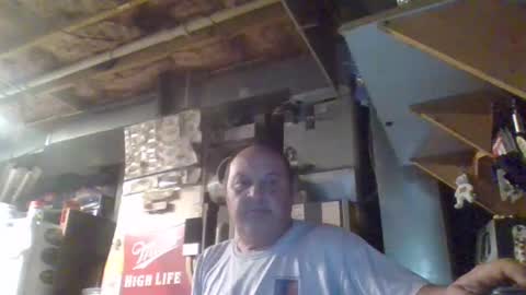 naked man online show from November 2, 2025, 3:31 am