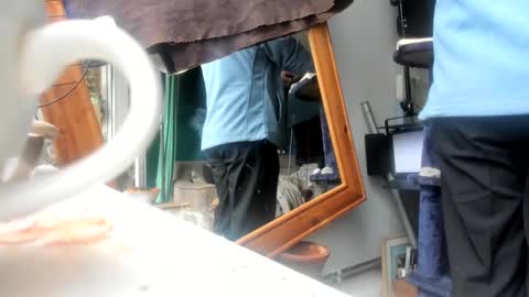 handncocknocum online show from December 30, 2024, 9:48 am