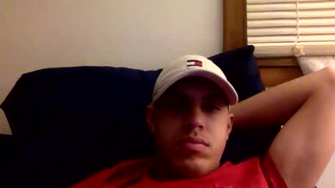 handsome01_ online show from January 18, 2026, 5:11 am