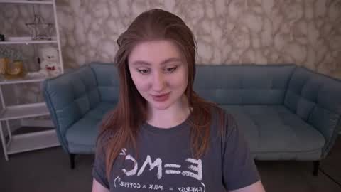 Dayana online show from June 14, 2026, 5:53 am