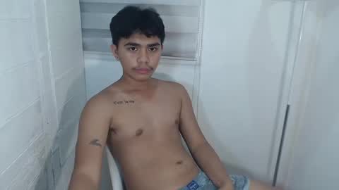 Snapshot of handsome_vanana chatting on March 9, 2025, 8:51 am handsome_vanana online show from March 9, 2025, 8:51 am