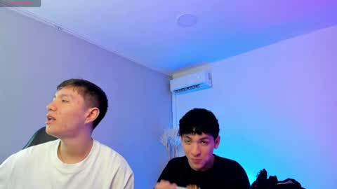 leonardfarrucknick and otis online show from May 15, 2026, 8:49 pm