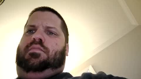 handsomedaddy198923 online show from September 20, 2025, 8:54 pm