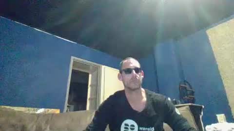 handsomeguy4ever online show from December 2, 2025, 12:49 am