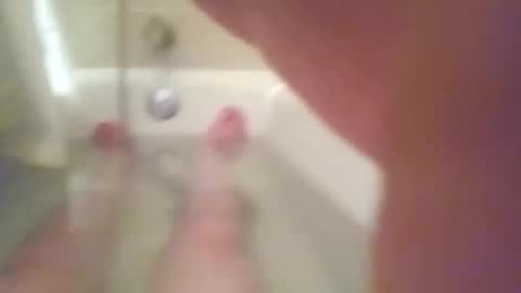 Snapshot of handsumload_11 chatting on January 13, 2025, 12:30 am handsumload_11 online show from January 13, 2025, 12:30 am