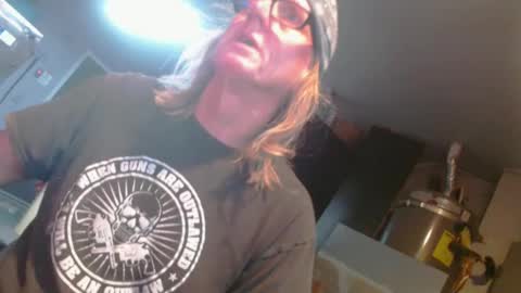 Handystudman online show from February 16, 2025, 3:16 pm