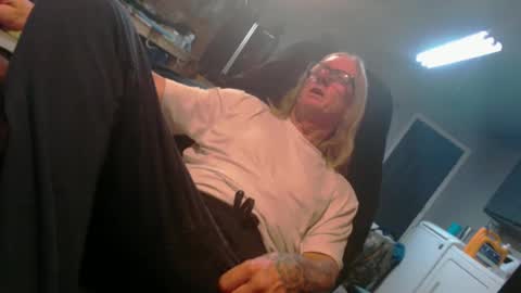 Handystudman online show from February 18, 2025, 3:53 am