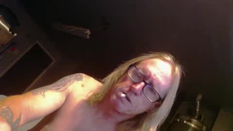 Handystudman online show from February 21, 2025, 6:48 pm