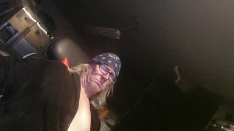 Handystudman online show from March 6, 2025, 2:51 pm