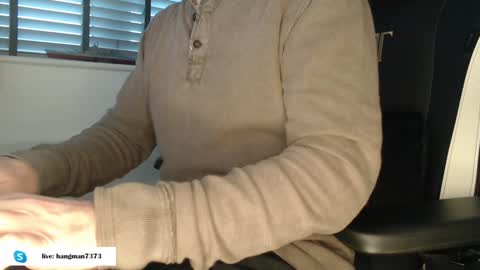 Snapshot of hangman73 chatting on January 23, 2025, 1:35 pm Hangman online show from January 23, 2025, 1:35 pm