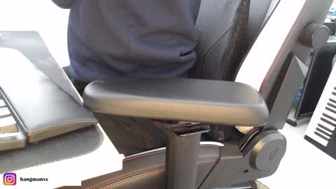 Snapshot of hangman73 chatting on February 6, 2025, 12:48 pm Hangman online show from February 6, 2025, 12:48 pm