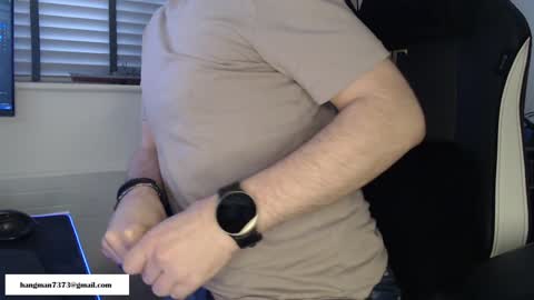 Snapshot of hangman73 chatting on February 7, 2025, 12:28 pm Hangman online show from February 7, 2025, 12:28 pm