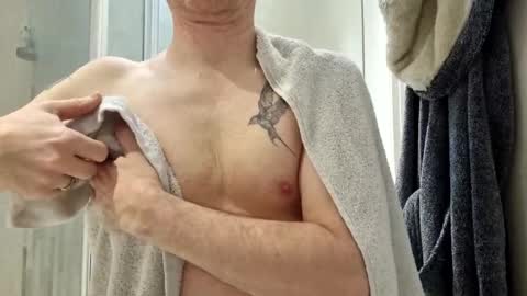 Snapshot of hangman73 chatting on February 16, 2025, 2:21 pm Hangman online show from February 16, 2025, 2:21 pm