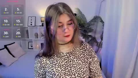 Hania online show from May 17, 2026, 5:38 am