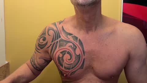 hanky online show from December 4, 2024, 7:39 am