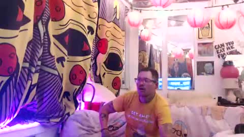 hank rams online show from July 13, 2026, 6:38 am