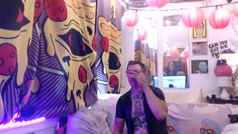 hank rams online show from July 18, 2026, 5:06 pm