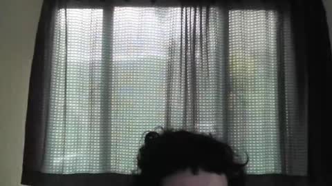 Snapshot of hanna99moon chatting on December 2, 2025, 9:43 pm JUANA online show from December 2, 2025, 9:43 pm