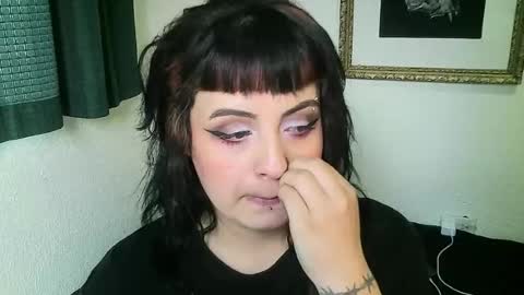 JUANA online show from April 21, 2026, 3:17 pm