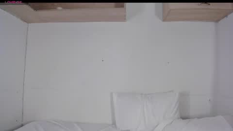 hanna__evans_ online show from August 4, 2026, 3:03 pm