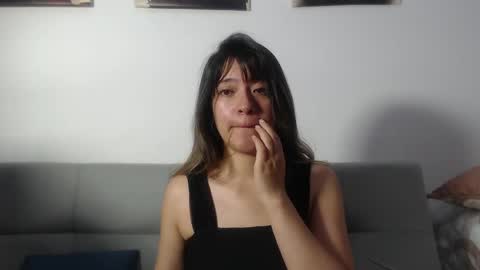 Hanna  online show from May 4, 2026, 9:16 am
