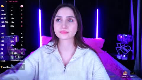 hanna__klein online show from February 9, 2025, 4:29 pm