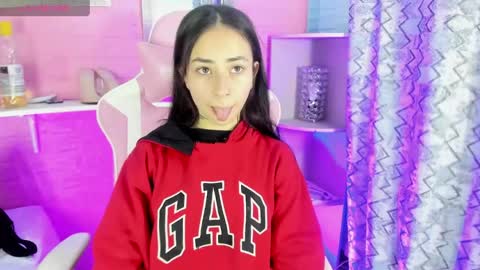  hanna  online show from April 24, 2026, 3:53 am