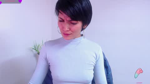Sara online show from January 13, 2025, 6:27 pm