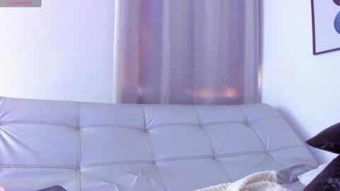 Snapshot of hanna_cupper chatting on January 29, 2025, 2:42 pm Hanna online show from January 29, 2025, 2:42 pm