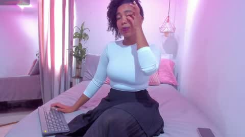 Snapshot of hanna_cupper chatting on March 12, 2025, 6:55 pm Hanna online show from March 12, 2025, 6:55 pm