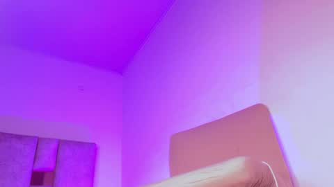 H A N A FOXX online show from April 25, 2026, 3:09 am