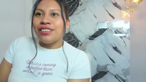 hanna_goldenst online show from January 7, 2026, 8:22 pm