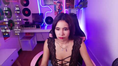 Isabella online show from March 8, 2025, 7:49 am