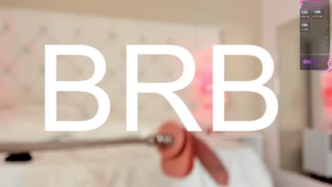 Snapshot of hanna_kiim chatting on February 6, 2025, 3:31 pm online show from February 6, 2025, 3:31 pm