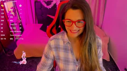 hanna_ma online show from February 11, 2026, 3:17 pm