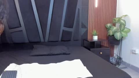 HANNA online show from September 21, 2025, 2:08 pm