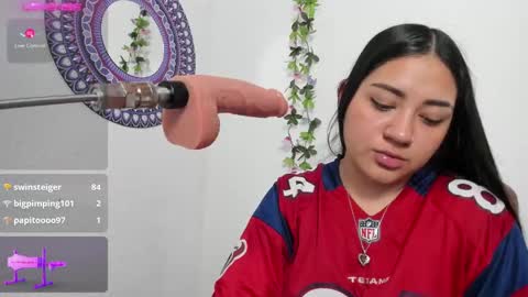 Camila online show from January 25, 2025, 8:31 pm