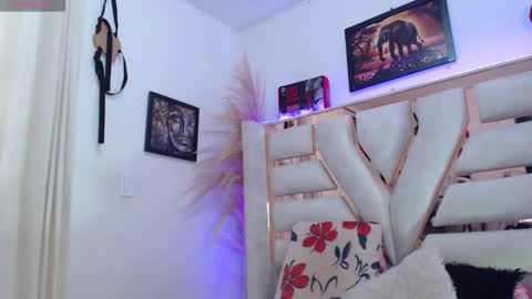 hanna_plum online show from November 4, 2025, 1:59 am