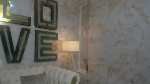 EVA online show from October 11, 2025, 10:03 am