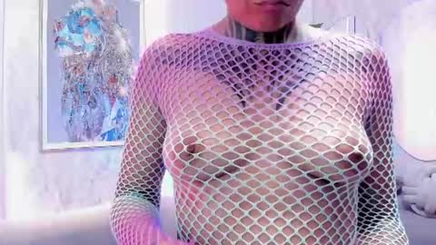 EVA online show from June 19, 2026, 2:05 am