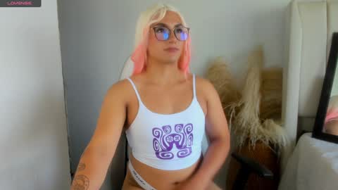 Snapshot of hanna_sofi4 chatting on January 19, 2025, 4:25 pm Hanna Capicorn online show from January 19, 2025, 4:25 pm