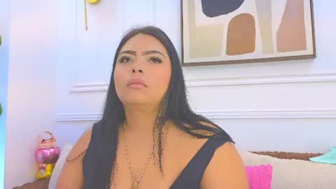 Snapshot of hanna_squirt_1 chatting on June 15, 2026, 11:01 am HANNA SOFIA online show from June 15, 2026, 11:01 am