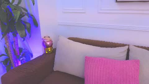 Snapshot of hanna_squirt_1 chatting on June 22, 2026, 10:45 am HANNA SOFIA online show from June 22, 2026, 10:45 am