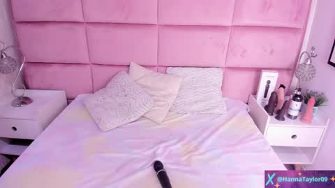 Snapshot of hanna_taylorr chatting on April 12, 2026, 3:44 am Hanna online show from April 12, 2026, 3:44 am